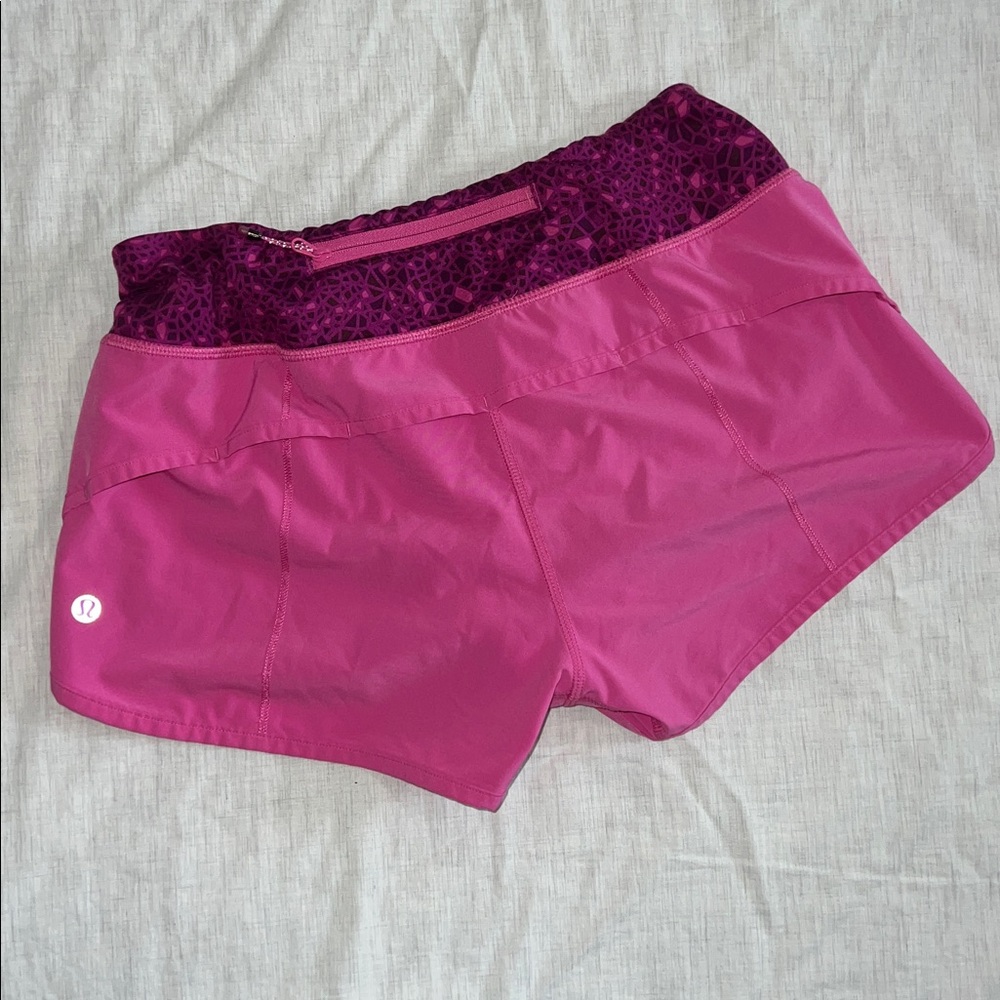 LULULEMON‎ Womens Running Speed 2.5" Pink Purple Short Sz 4